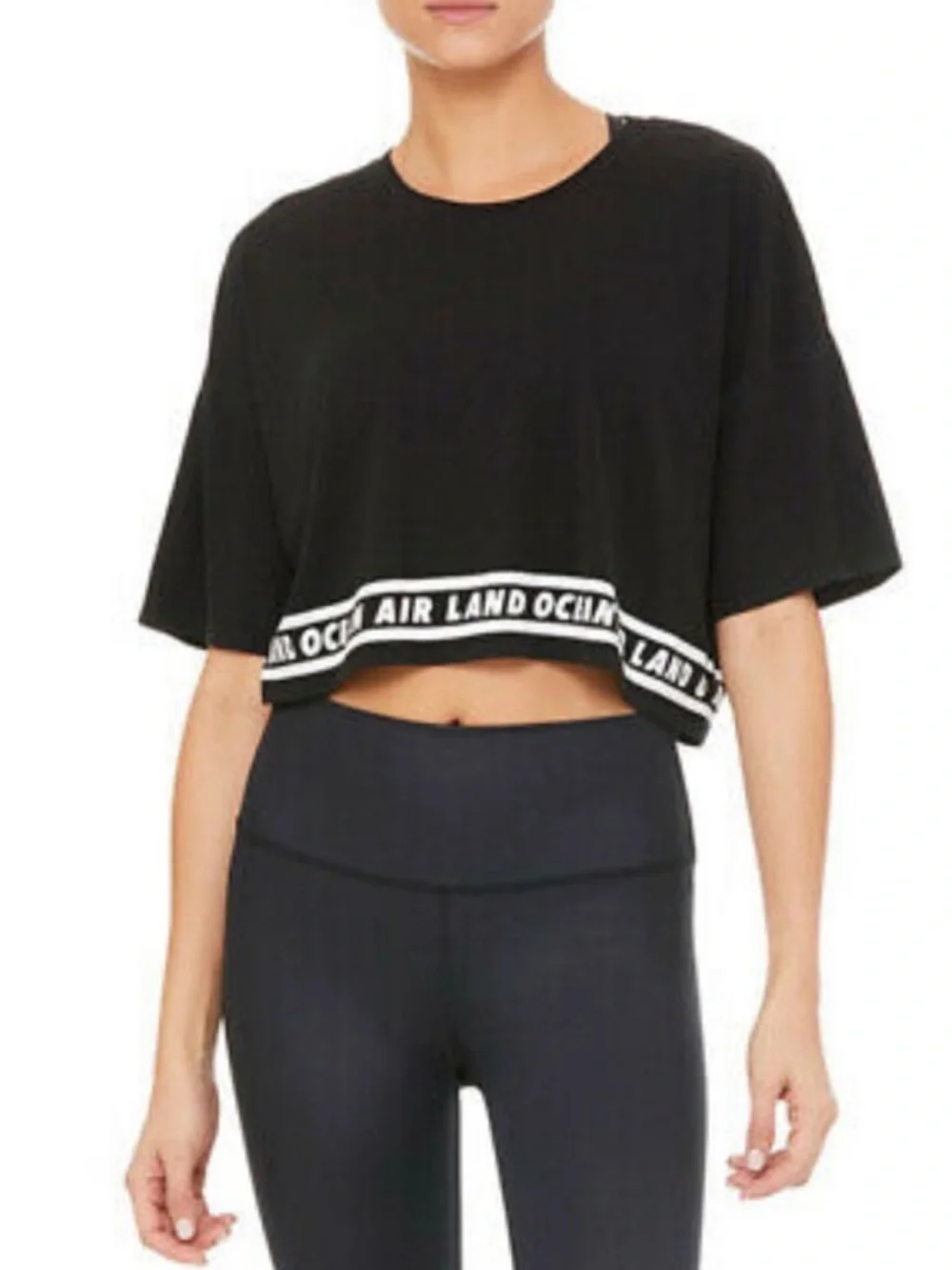 ALO Yoga black cropped